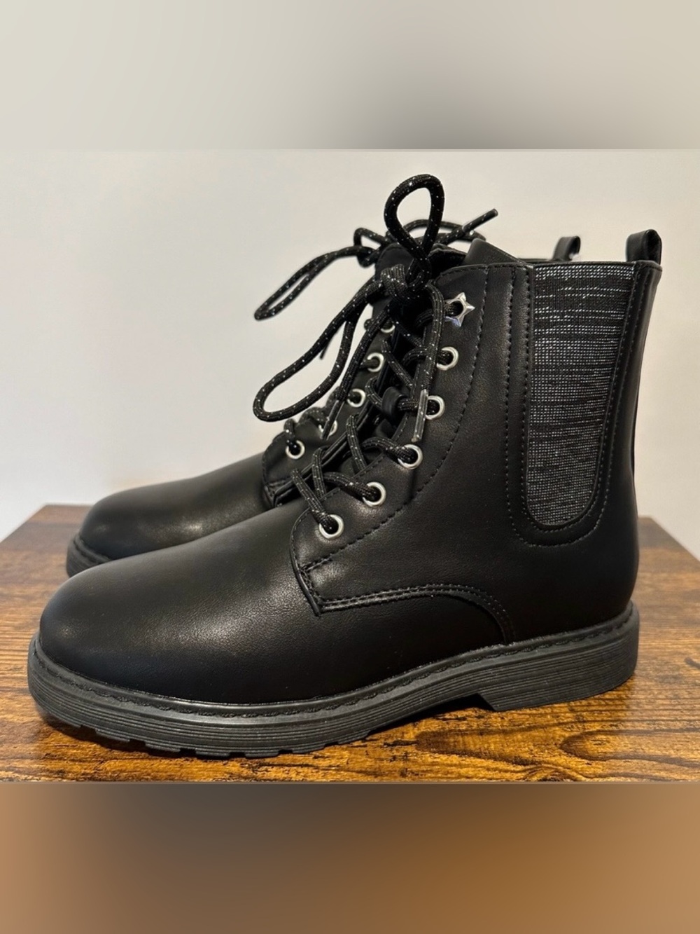 SO Little Girls Roxana Black/Silver Combat Boots NWT Size 1